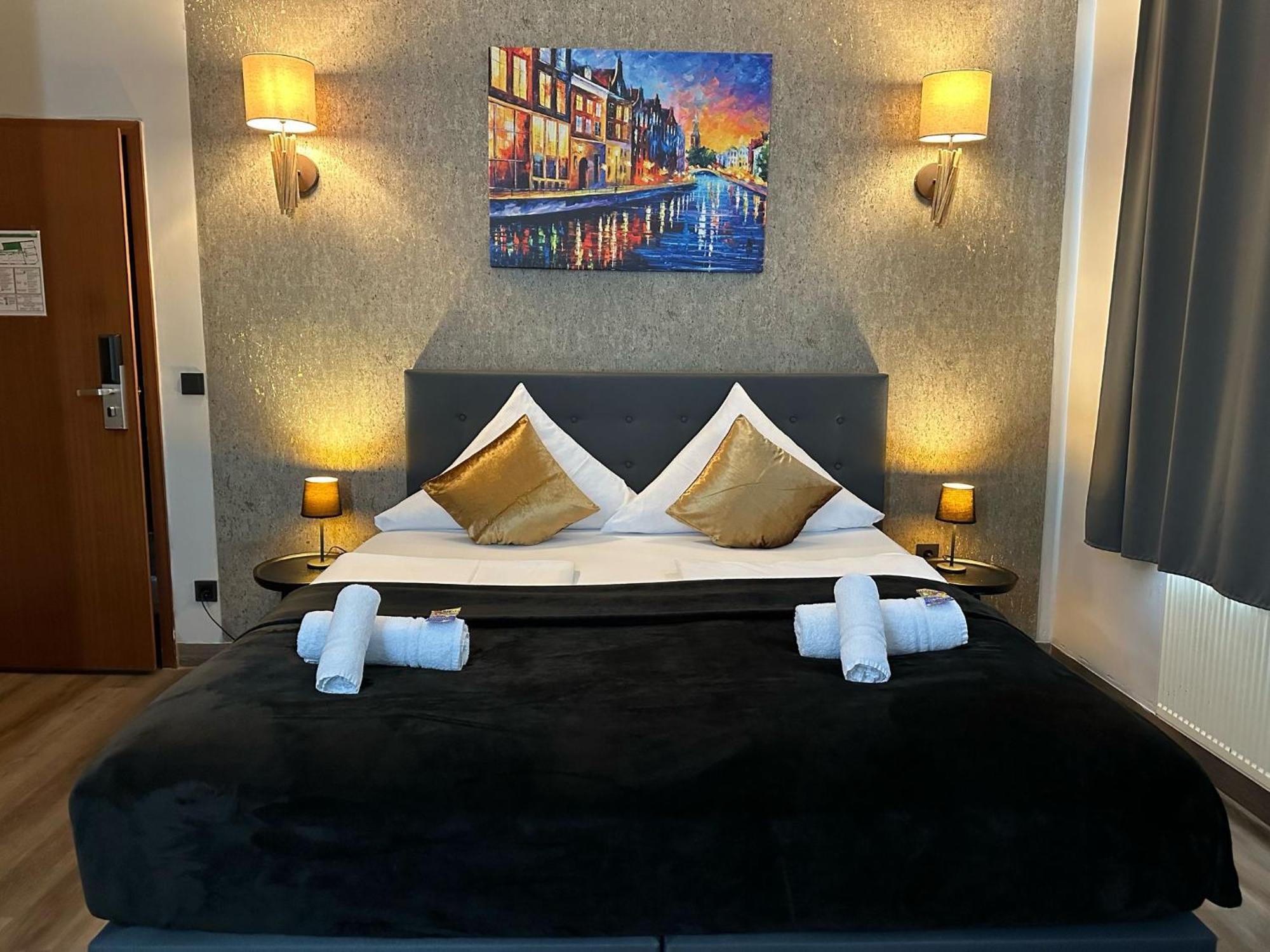 Hotel Restaurant Zum Loewen Duisburg Zewnętrze zdjęcie